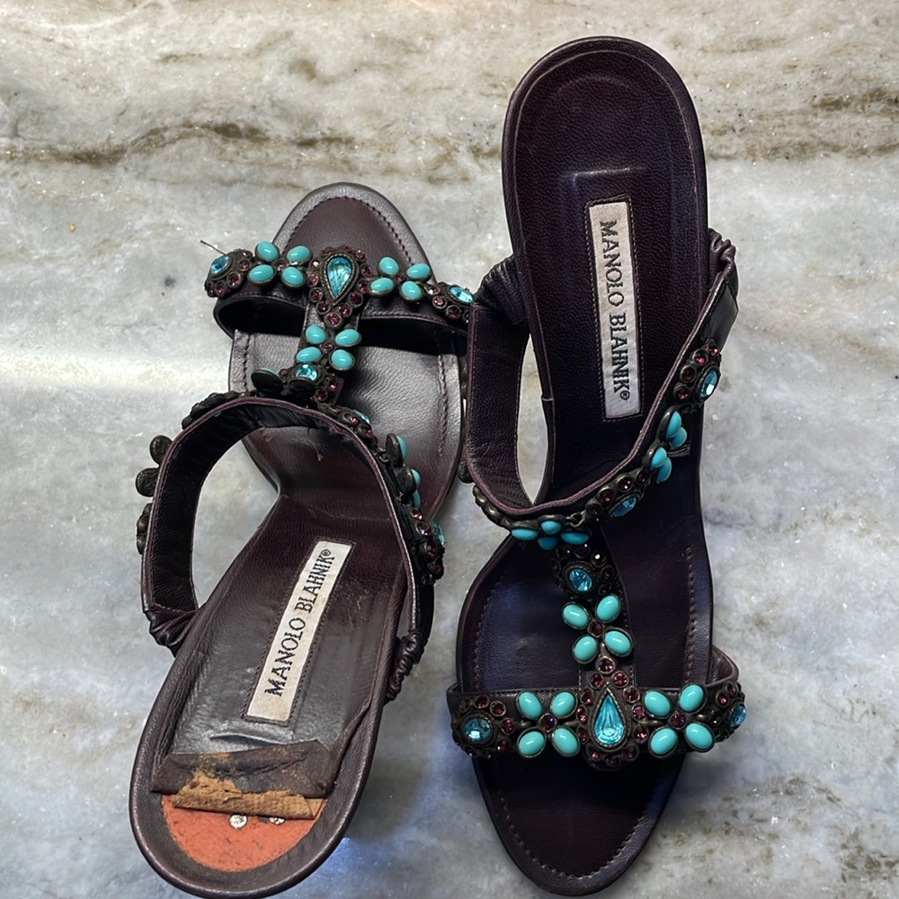 *** REPAIRED *** Manolo Blahnik Jeweled Sandal Brown / Turquoise / Fuchsia
